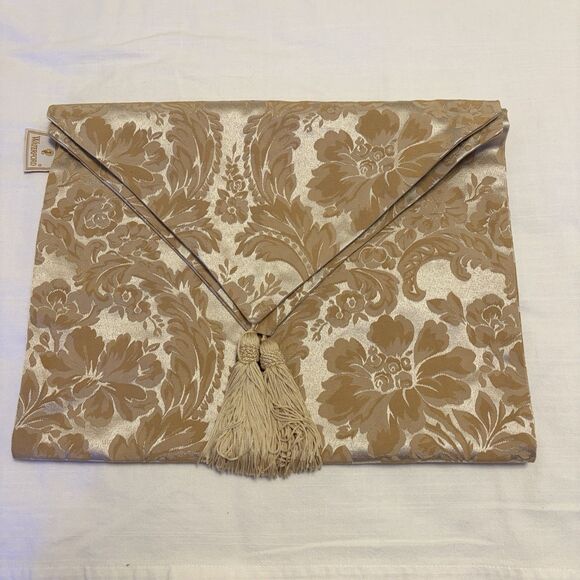 Waterford Linen Other - Vintage Waterford Linen Jacquard Table Runner Damask Tassel Cotton Blend 68 x 16